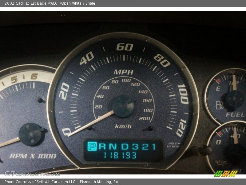 Aspen White / Shale 2002 Cadillac Escalade AWD