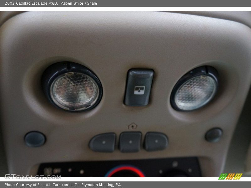 Aspen White / Shale 2002 Cadillac Escalade AWD