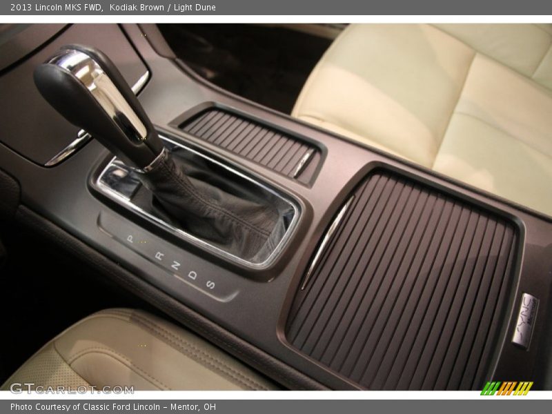 Kodiak Brown / Light Dune 2013 Lincoln MKS FWD
