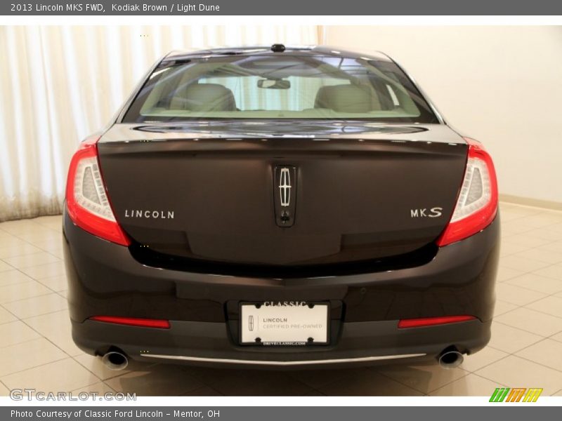 Kodiak Brown / Light Dune 2013 Lincoln MKS FWD