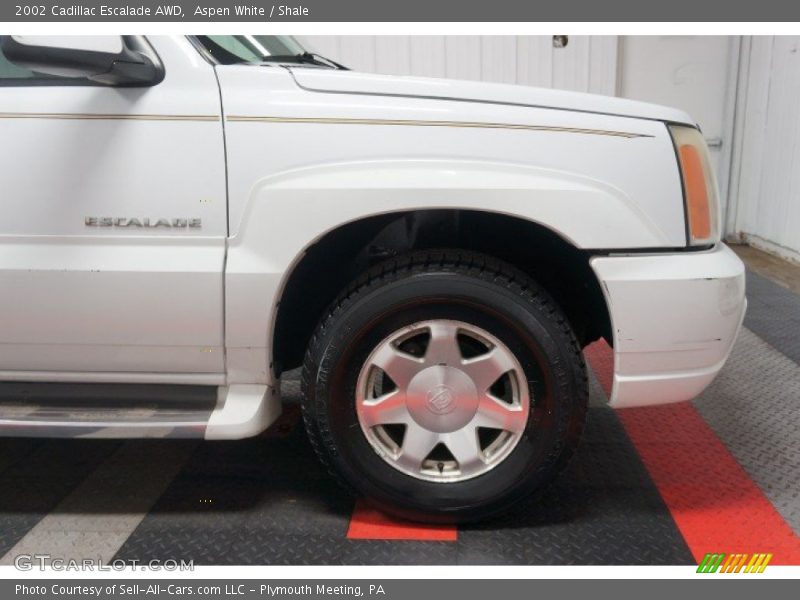 Aspen White / Shale 2002 Cadillac Escalade AWD