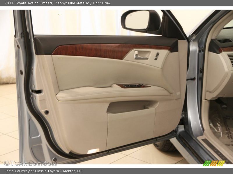 Zephyr Blue Metallic / Light Gray 2011 Toyota Avalon Limited