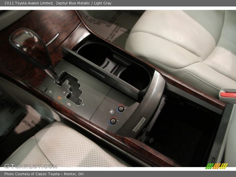 Zephyr Blue Metallic / Light Gray 2011 Toyota Avalon Limited