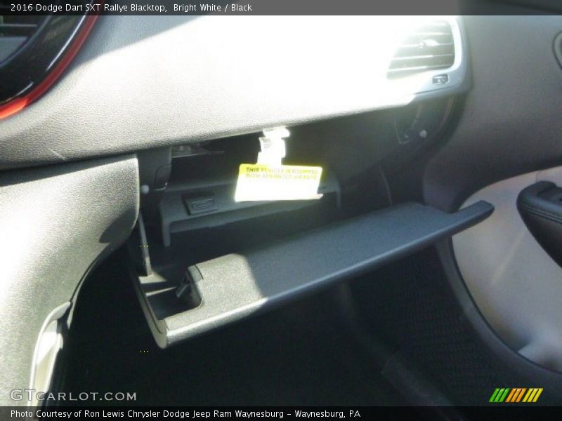 Bright White / Black 2016 Dodge Dart SXT Rallye Blacktop