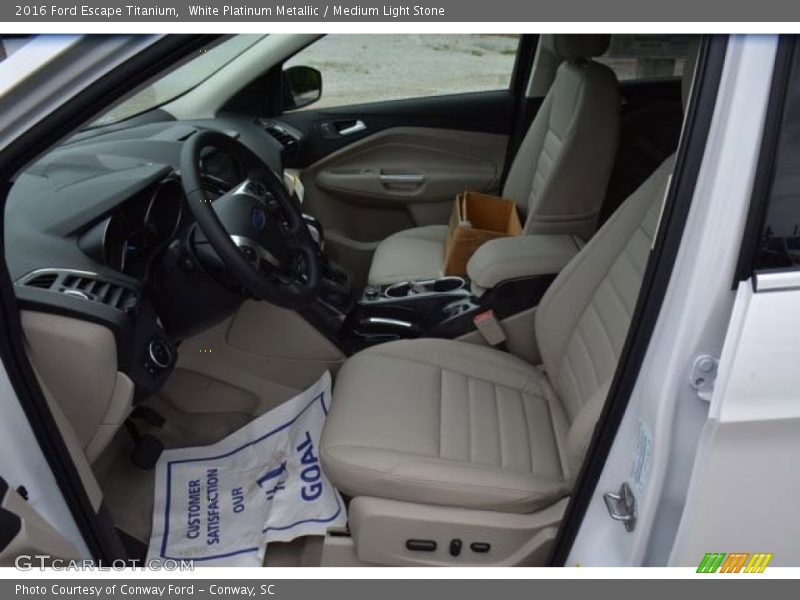 White Platinum Metallic / Medium Light Stone 2016 Ford Escape Titanium
