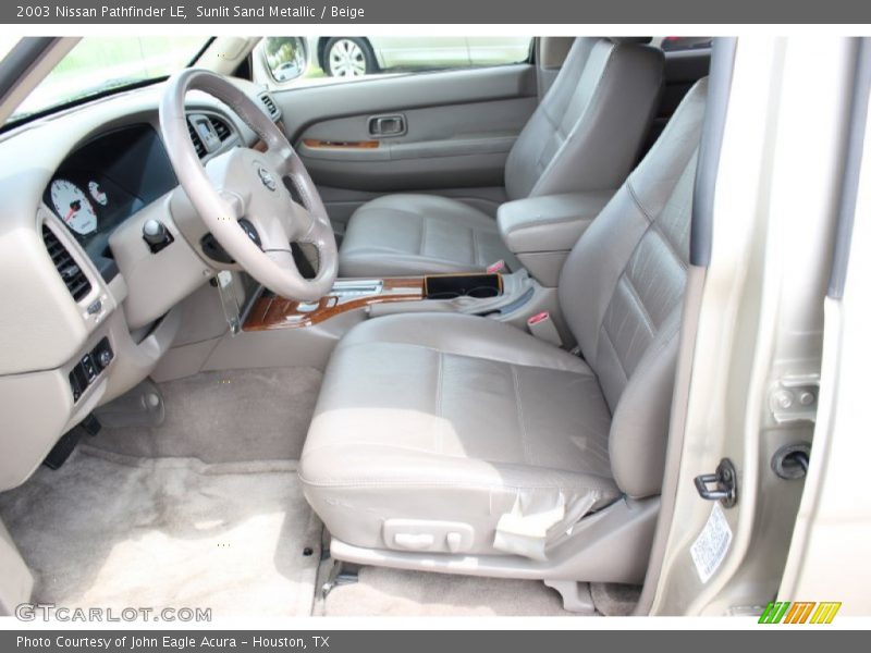 Sunlit Sand Metallic / Beige 2003 Nissan Pathfinder LE