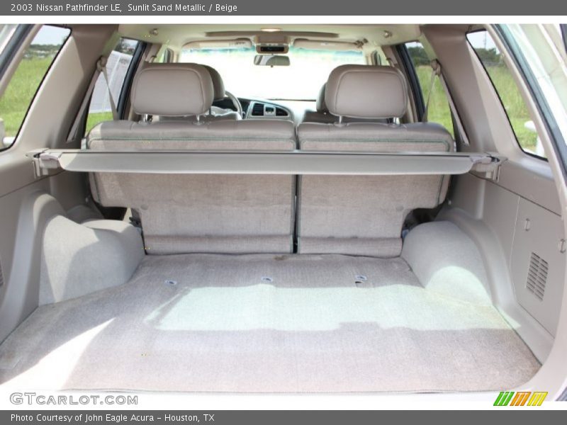 Sunlit Sand Metallic / Beige 2003 Nissan Pathfinder LE