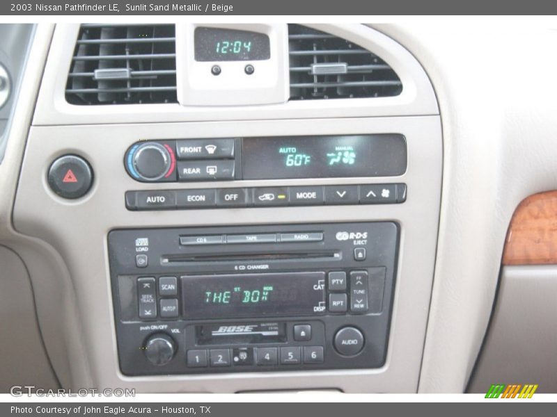 Sunlit Sand Metallic / Beige 2003 Nissan Pathfinder LE