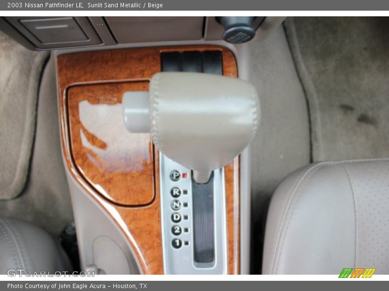 Sunlit Sand Metallic / Beige 2003 Nissan Pathfinder LE
