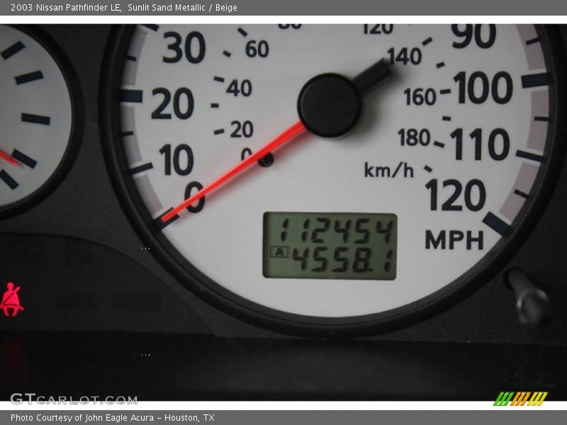 Sunlit Sand Metallic / Beige 2003 Nissan Pathfinder LE