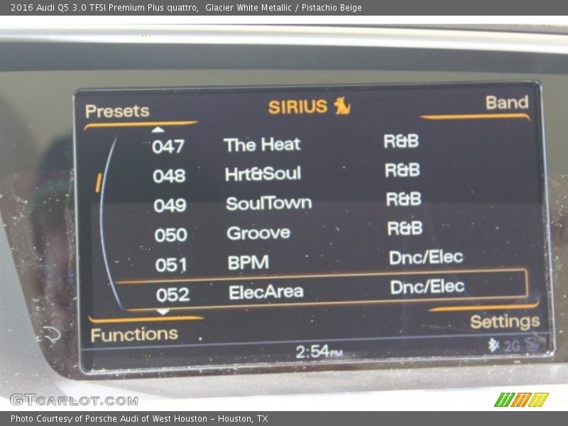 Glacier White Metallic / Pistachio Beige 2016 Audi Q5 3.0 TFSI Premium Plus quattro