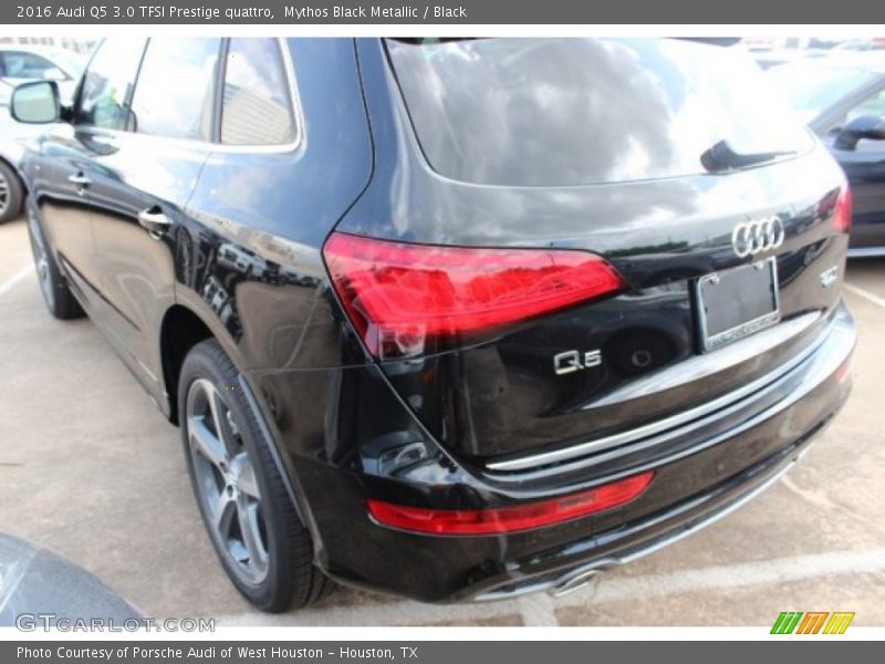 Mythos Black Metallic / Black 2016 Audi Q5 3.0 TFSI Prestige quattro