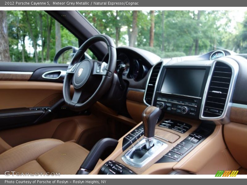 Meteor Grey Metallic / Natural Espresso/Cognac 2012 Porsche Cayenne S
