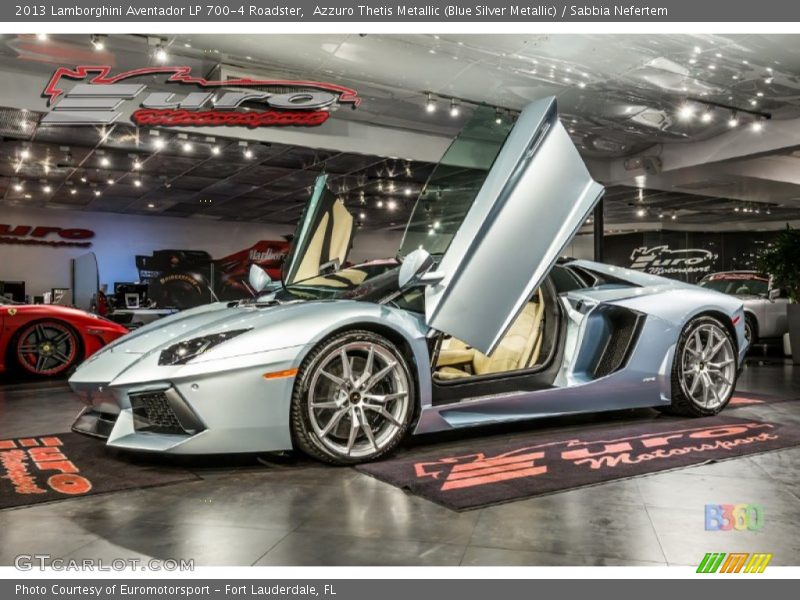 Azzuro Thetis Metallic (Blue Silver Metallic) / Sabbia Nefertem 2013 Lamborghini Aventador LP 700-4 Roadster