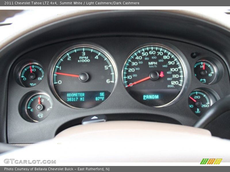 Summit White / Light Cashmere/Dark Cashmere 2011 Chevrolet Tahoe LTZ 4x4