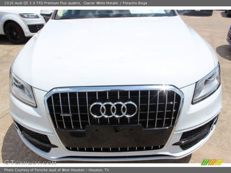 Glacier White Metallic / Pistachio Beige 2016 Audi Q5 3.0 TFSI Premium Plus quattro