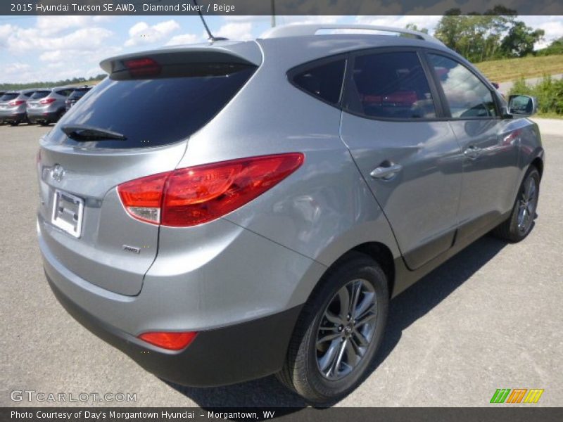 Diamond Silver / Beige 2015 Hyundai Tucson SE AWD