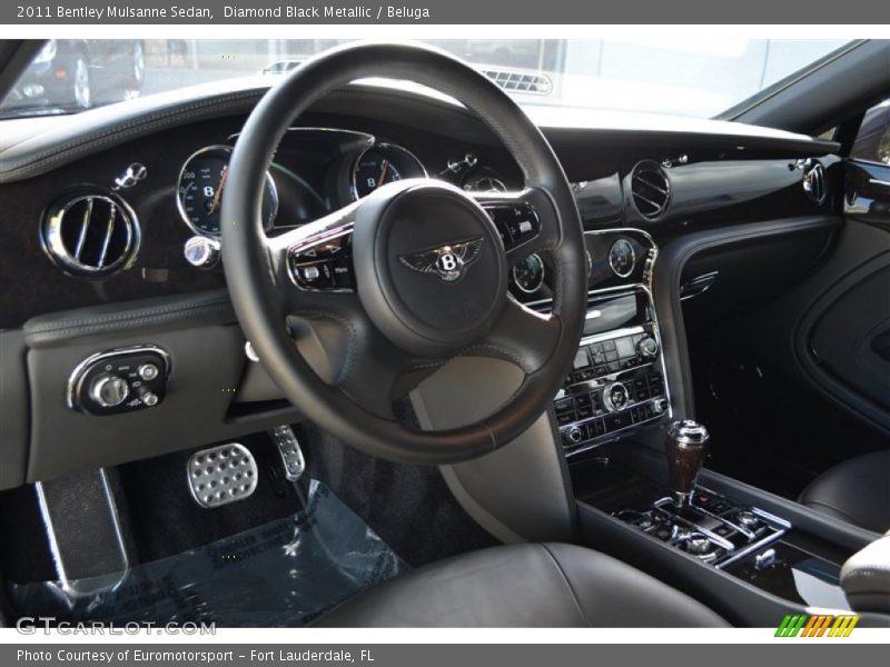  2011 Mulsanne Sedan Beluga Interior