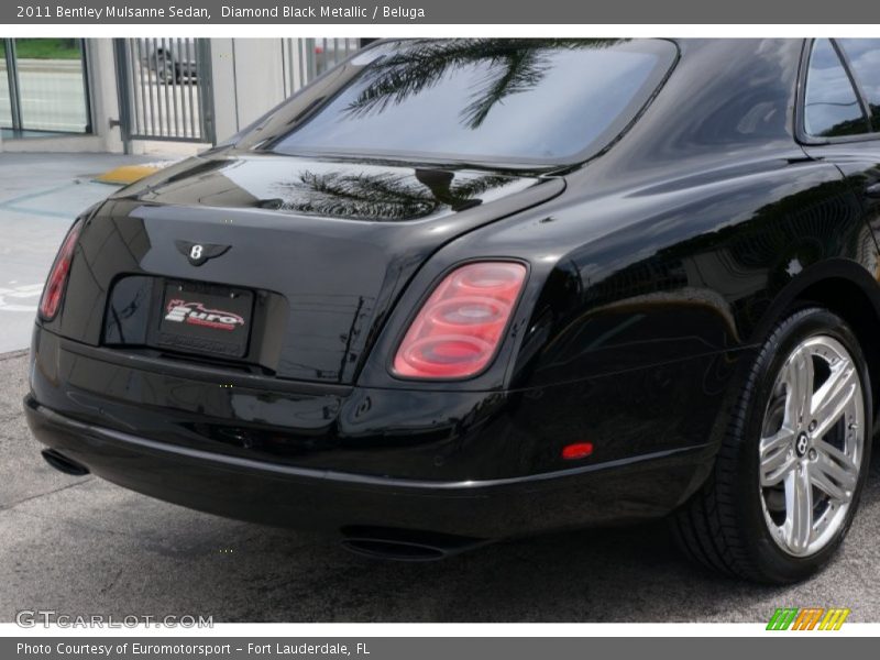 Diamond Black Metallic / Beluga 2011 Bentley Mulsanne Sedan