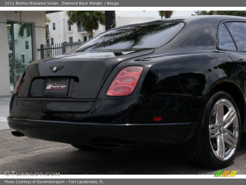 Diamond Black Metallic / Beluga 2011 Bentley Mulsanne Sedan