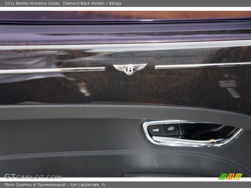 Diamond Black Metallic / Beluga 2011 Bentley Mulsanne Sedan