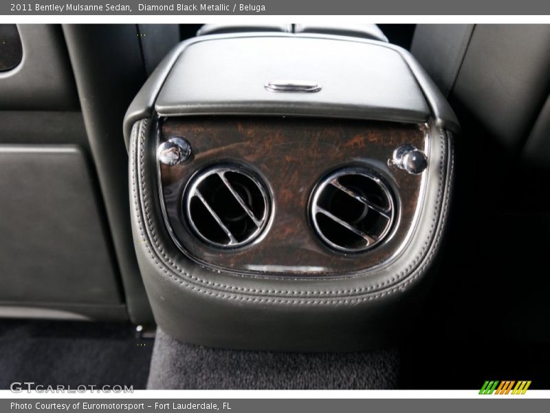Diamond Black Metallic / Beluga 2011 Bentley Mulsanne Sedan