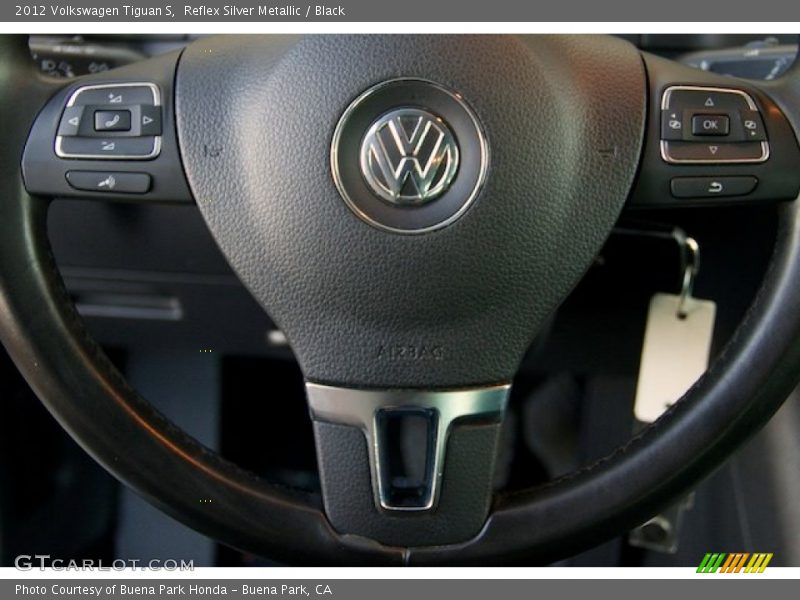 Reflex Silver Metallic / Black 2012 Volkswagen Tiguan S
