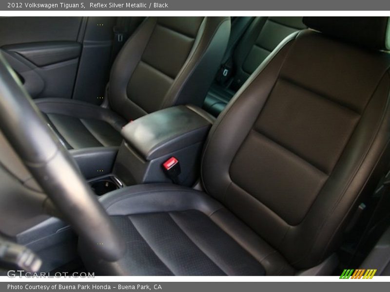 Reflex Silver Metallic / Black 2012 Volkswagen Tiguan S