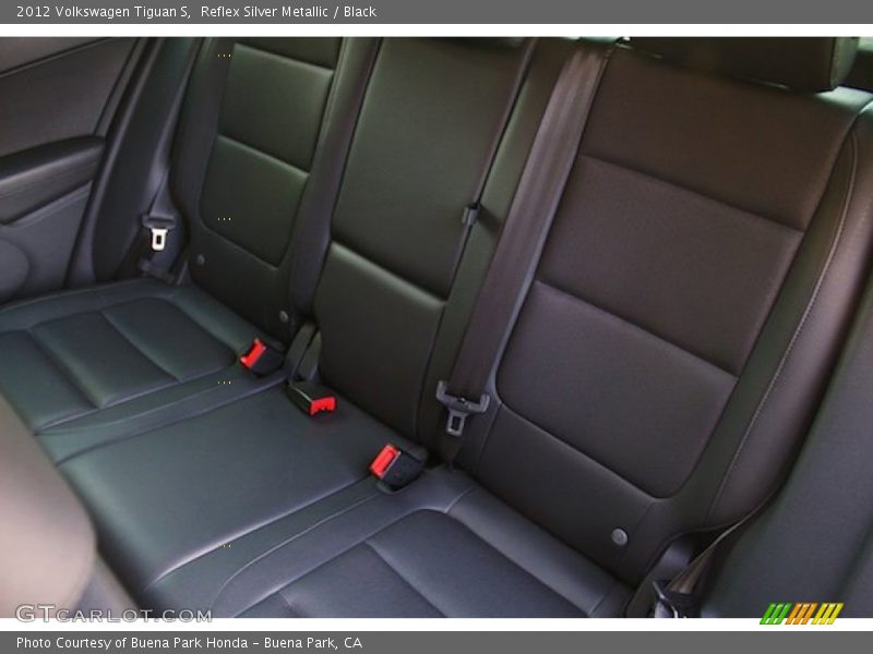 Reflex Silver Metallic / Black 2012 Volkswagen Tiguan S