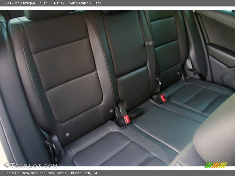 Reflex Silver Metallic / Black 2012 Volkswagen Tiguan S