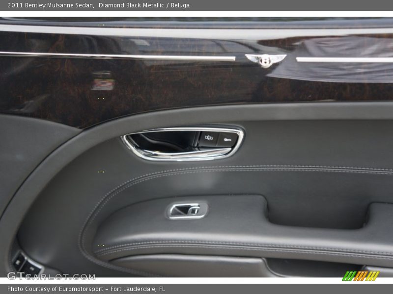 Diamond Black Metallic / Beluga 2011 Bentley Mulsanne Sedan