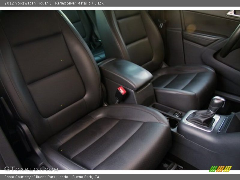 Reflex Silver Metallic / Black 2012 Volkswagen Tiguan S