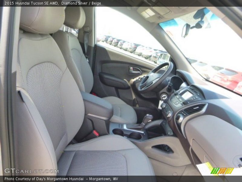 Diamond Silver / Beige 2015 Hyundai Tucson SE AWD