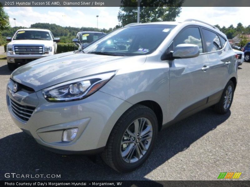 Diamond Silver / Beige 2015 Hyundai Tucson SE AWD