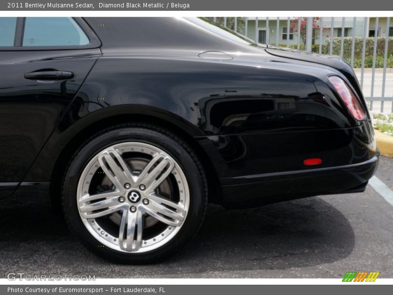 Diamond Black Metallic / Beluga 2011 Bentley Mulsanne Sedan