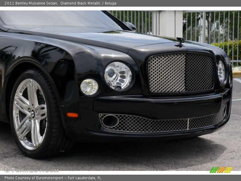 Diamond Black Metallic / Beluga 2011 Bentley Mulsanne Sedan