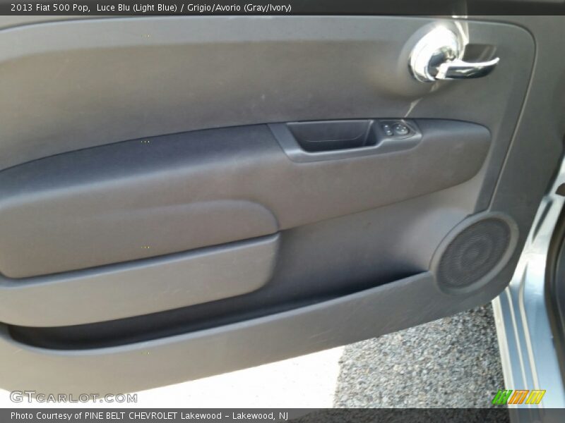 Luce Blu (Light Blue) / Grigio/Avorio (Gray/Ivory) 2013 Fiat 500 Pop