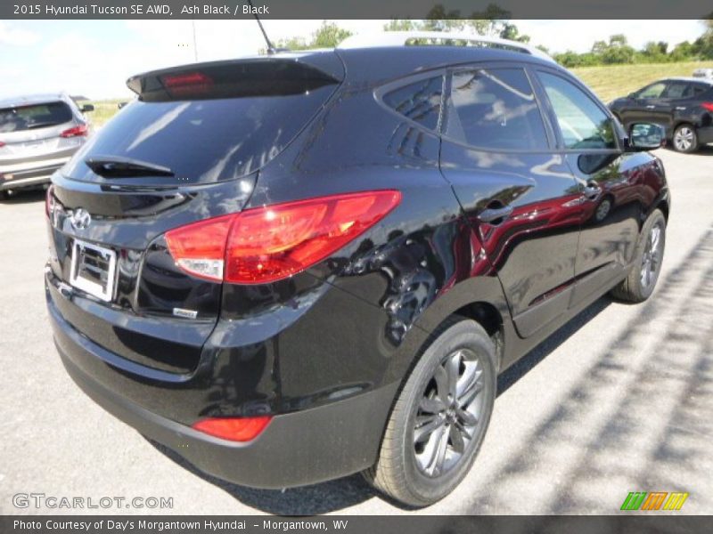 Ash Black / Black 2015 Hyundai Tucson SE AWD