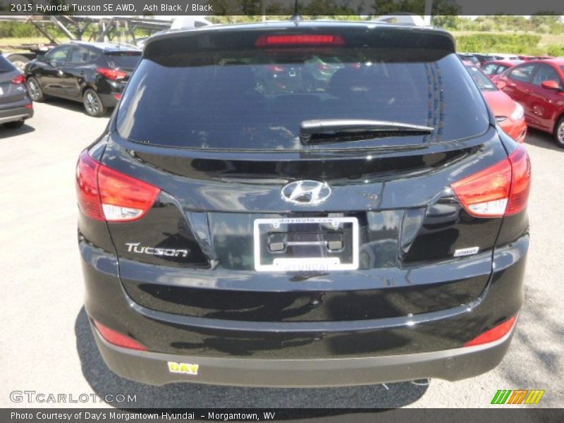 Ash Black / Black 2015 Hyundai Tucson SE AWD