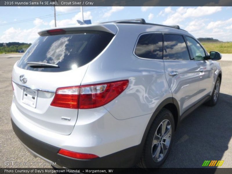 Circuit Silver / Gray 2016 Hyundai Santa Fe SE AWD