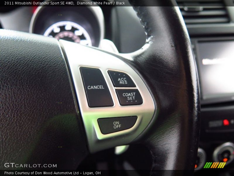 Diamond White Pearl / Black 2011 Mitsubishi Outlander Sport SE 4WD
