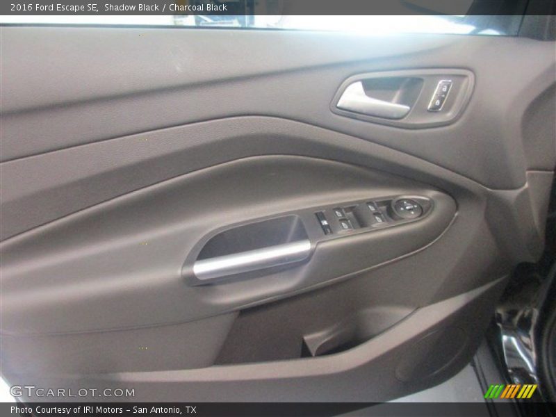 Shadow Black / Charcoal Black 2016 Ford Escape SE