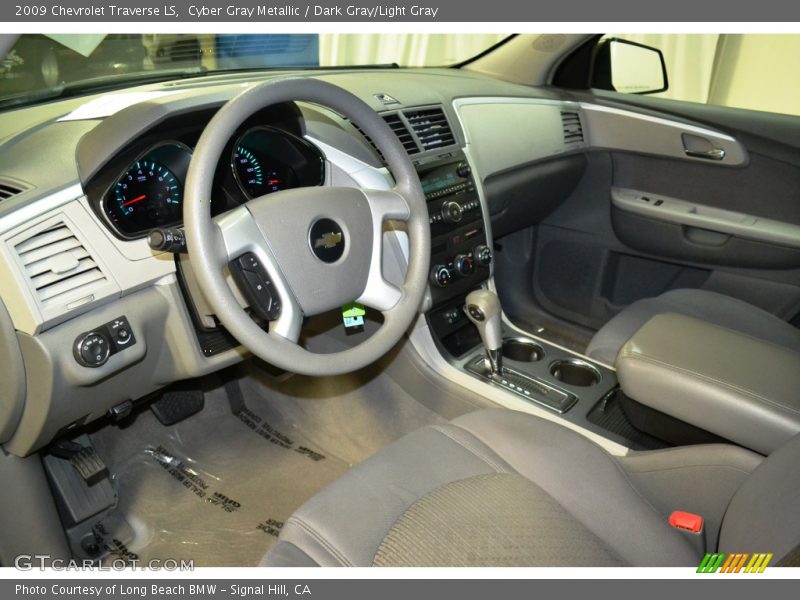 Cyber Gray Metallic / Dark Gray/Light Gray 2009 Chevrolet Traverse LS