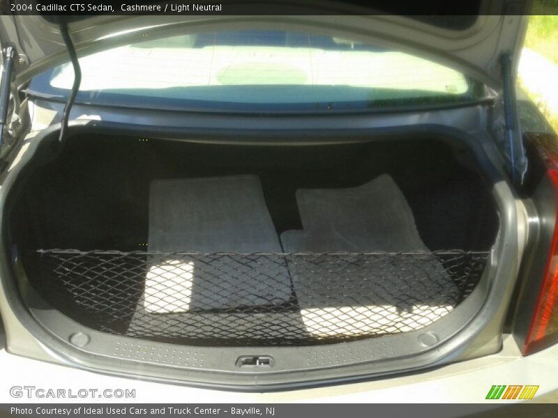 Cashmere / Light Neutral 2004 Cadillac CTS Sedan