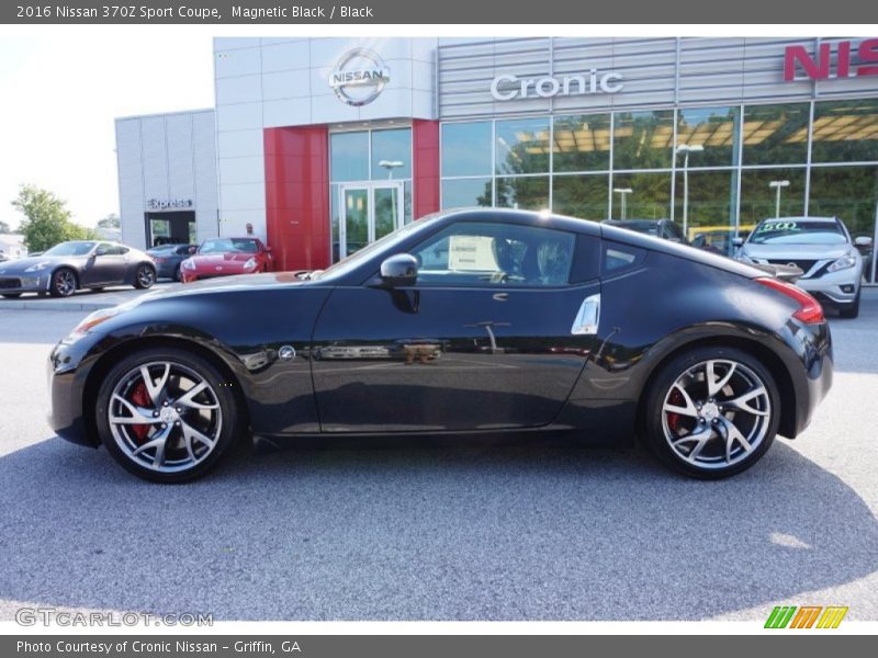Magnetic Black / Black 2016 Nissan 370Z Sport Coupe