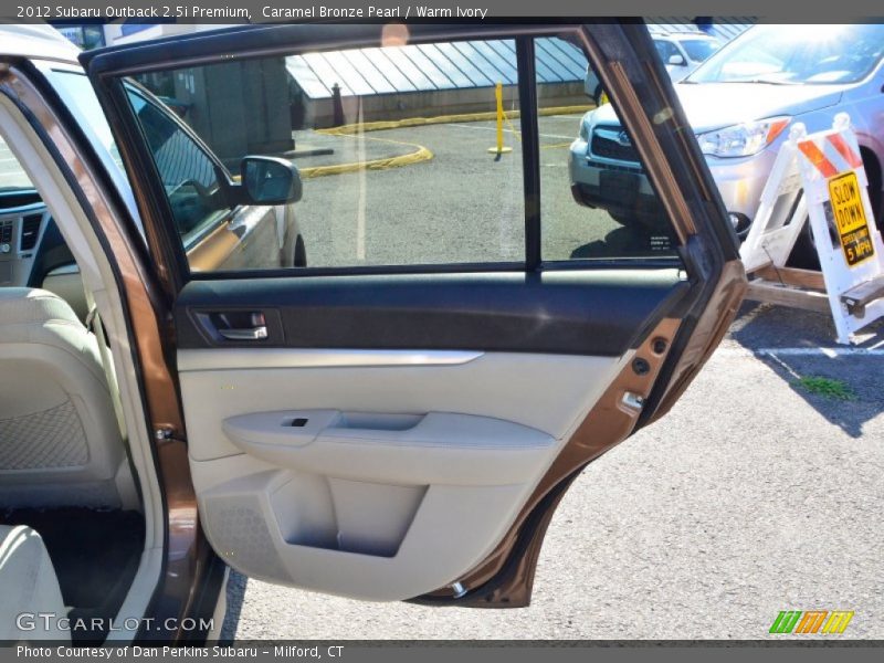 Caramel Bronze Pearl / Warm Ivory 2012 Subaru Outback 2.5i Premium