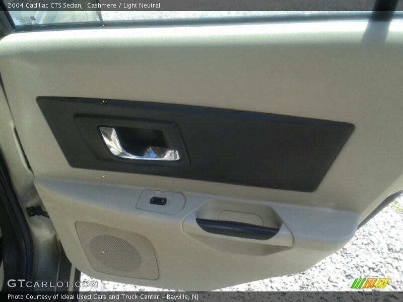 Cashmere / Light Neutral 2004 Cadillac CTS Sedan