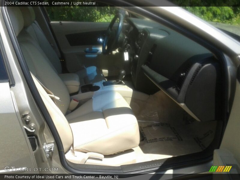 Cashmere / Light Neutral 2004 Cadillac CTS Sedan