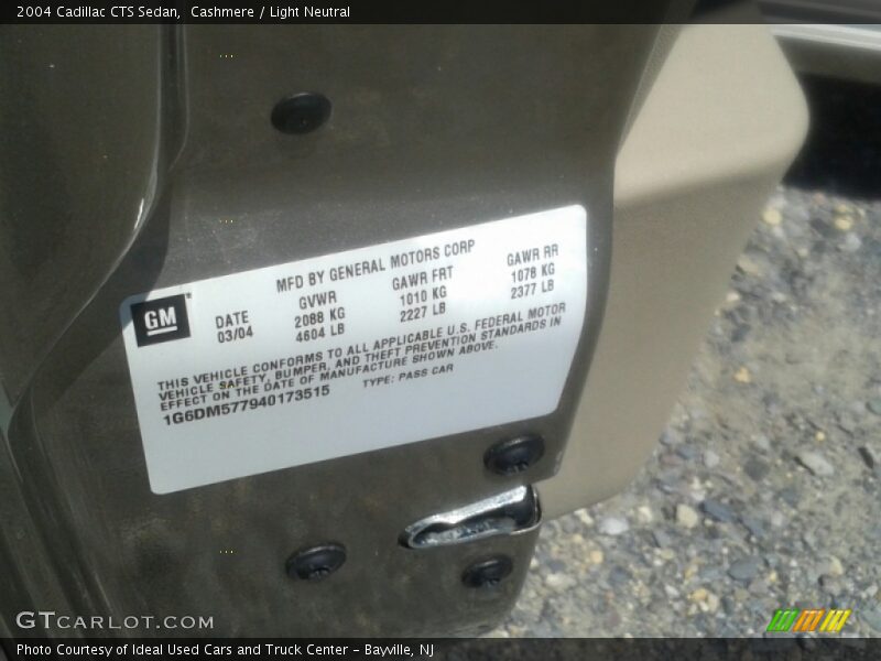 Cashmere / Light Neutral 2004 Cadillac CTS Sedan