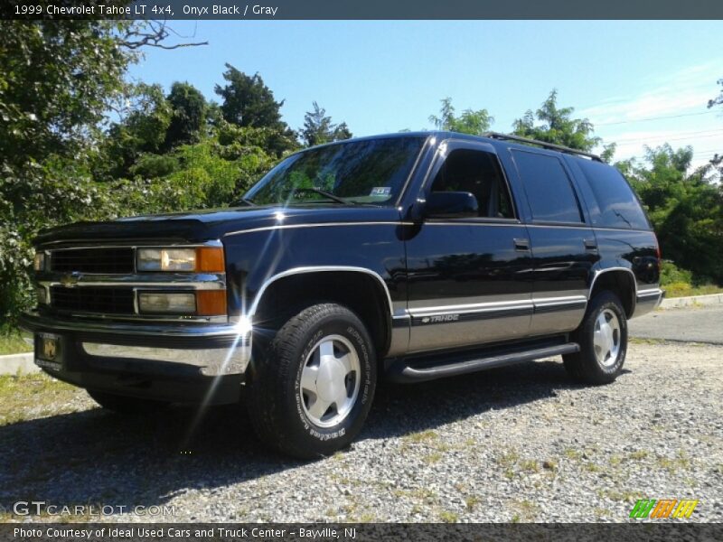 Onyx Black / Gray 1999 Chevrolet Tahoe LT 4x4
